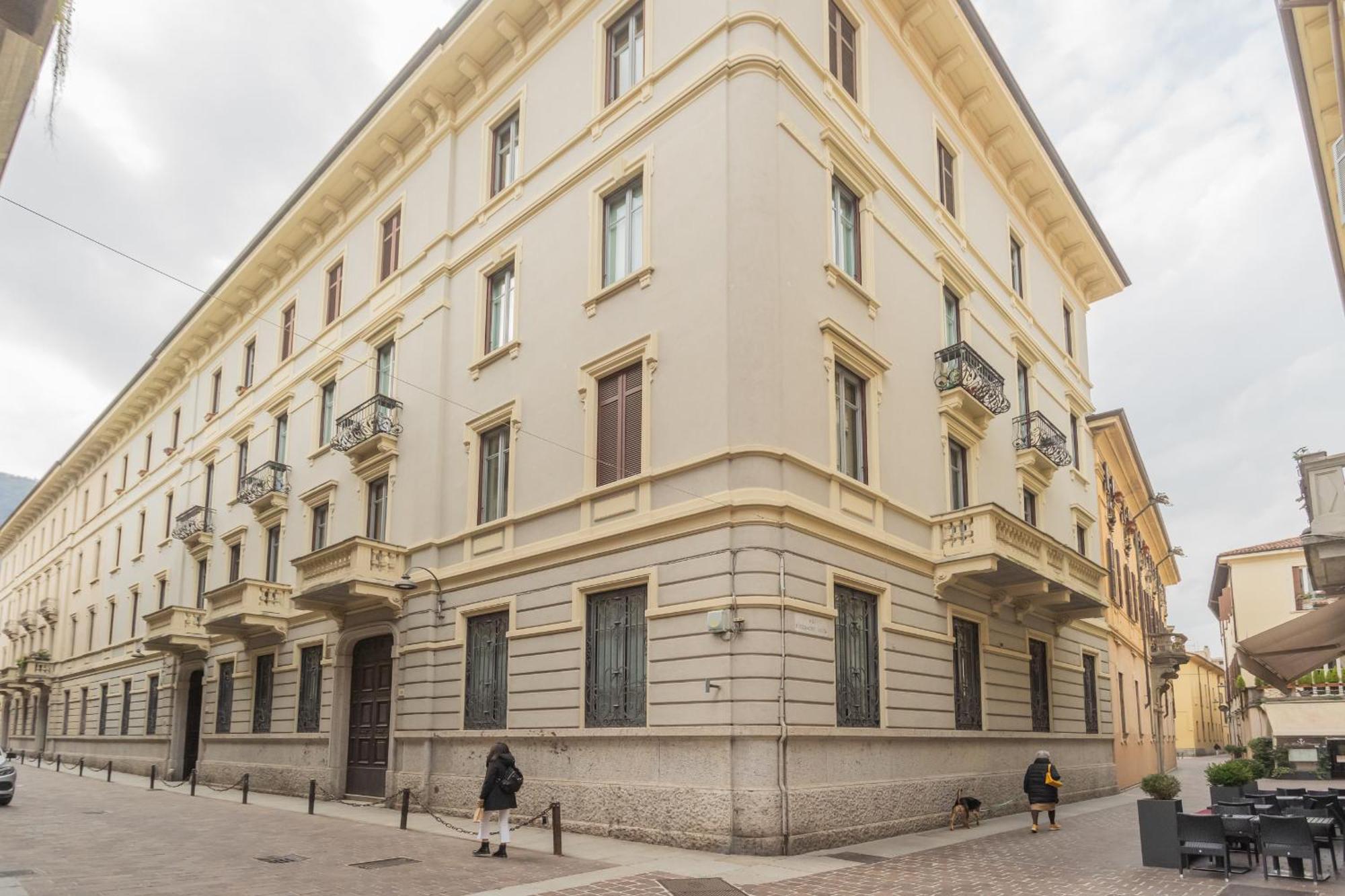 Cinque Giornate 70 Suites By Rent All Como Kültér fotó